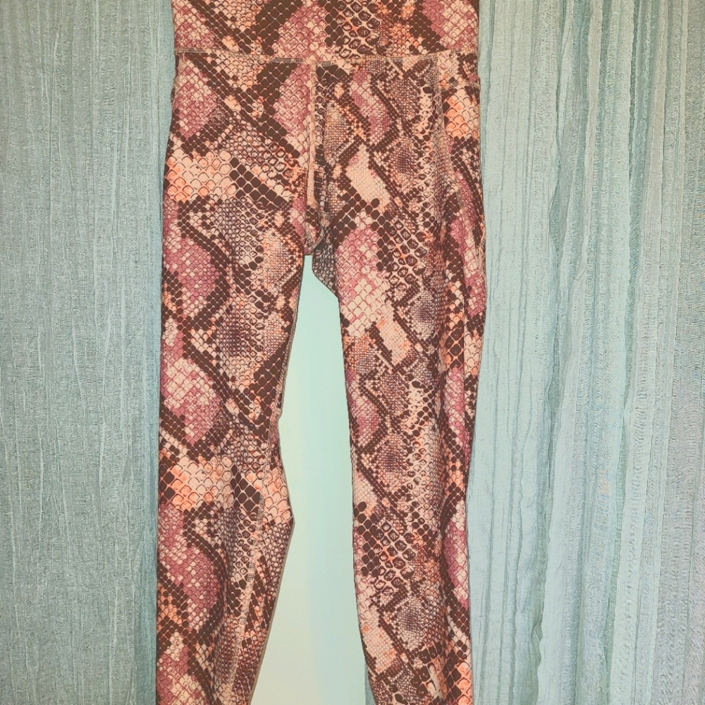 Active legging - Picture 2 of 3
